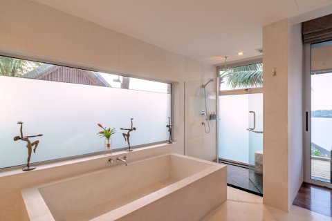 Villa in Phuket, Thailand 4 bedrooms № 161947 - photo 30