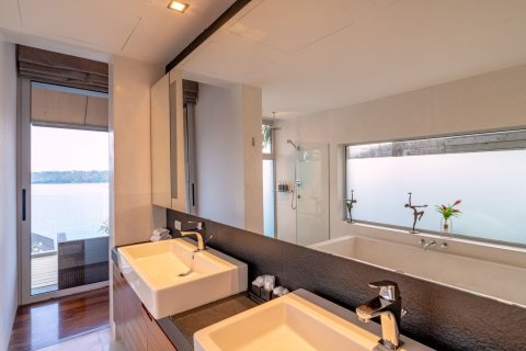 Villa in Phuket, Thailand 4 bedrooms № 161947 - photo 19