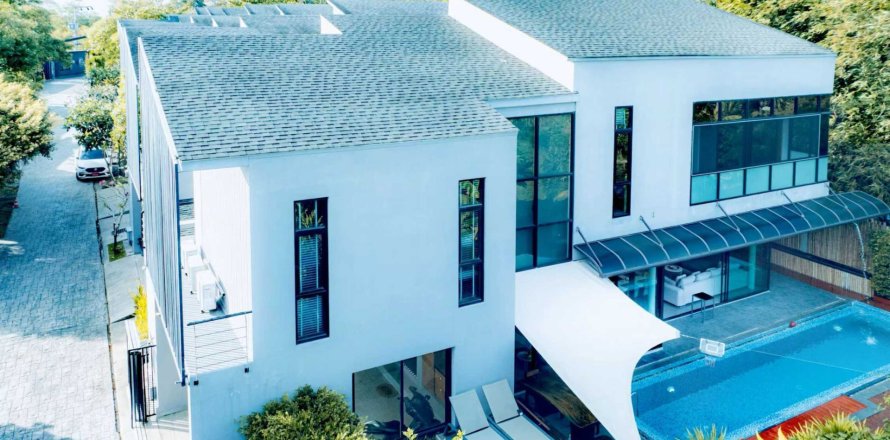 Villa à Phuket, Thaïlande 4 chambres № 151863