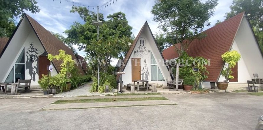 House in Pattaya, Thailand 19 bedrooms № 154351