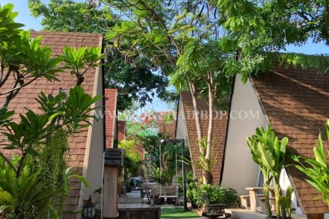 House in Pattaya, Thailand 19 bedrooms № 154351 - photo 5