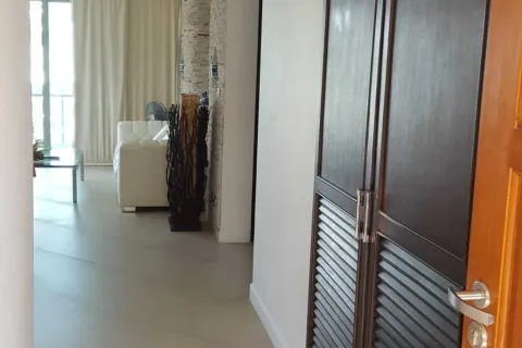 Condo in Phuket, Thailand, 2 bedrooms № 154348 - photo 17