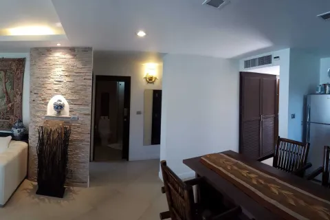 Condo in Phuket, Thailand, 2 bedrooms № 154348 - photo 7