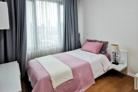 Condo à Watthana, Bangkok, Thaïlande, 2 chambres № 154349 - photo 8