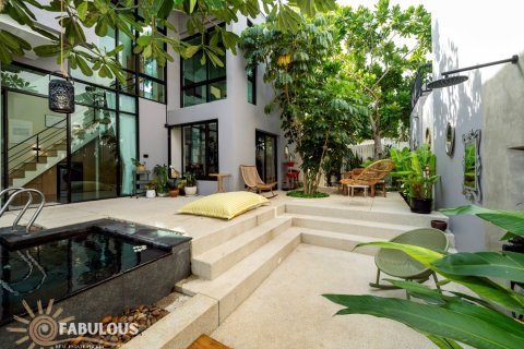 Villa in Bang Tao, Thailand 4 bedrooms № 179524 - photo 10