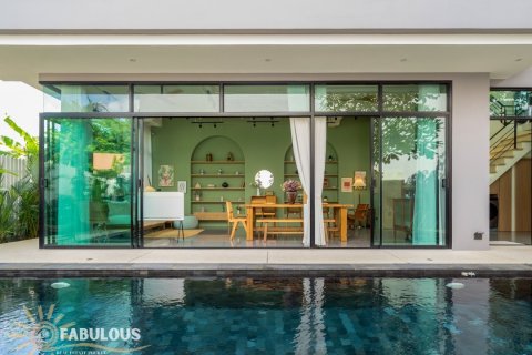 Villa in Bang Tao, Thailand 4 bedrooms № 179524