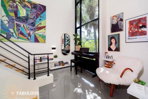 Villa in Bang Tao, Thailand 4 bedrooms № 179524 - photo 20