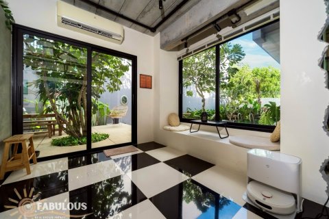 Villa in Bang Tao, Thailand 4 bedrooms № 179524 - photo 19