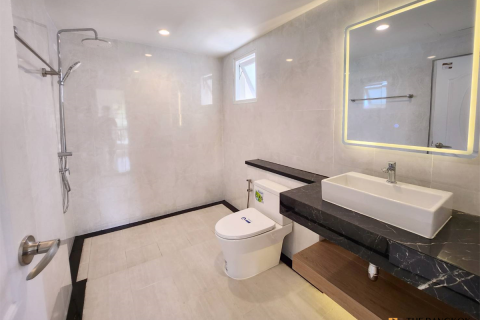 House in Bangkok, Thailand 3 bedrooms № 189461