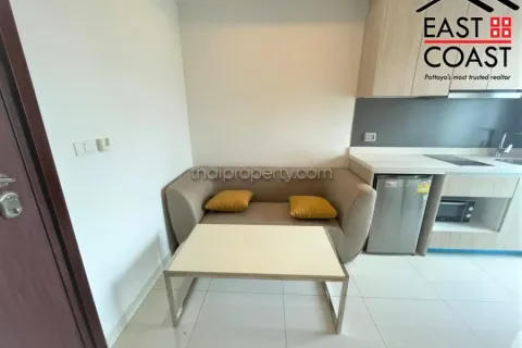 Condominio de 1 dormitorio en Pattaya, Tailandia № 212593 - foto 2