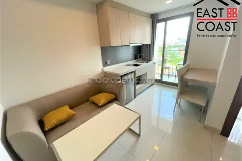 Condo in Pattaya, Thailand, 1 bedroom  № 212593