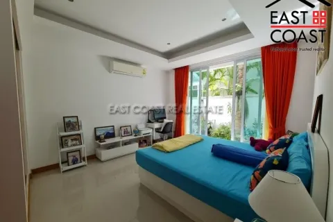 Casa de 3 dormitorios en Pattaya, Tailandia № 212597 - foto 13