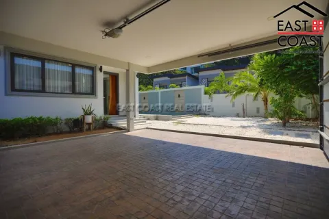 Casa de 5 dormitorios en Jomtien Beach, Pattaya, Tailandia № 212596 - foto 19