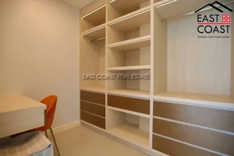 Casa de 5 dormitorios en Jomtien Beach, Pattaya, Tailandia № 212596 - foto 13