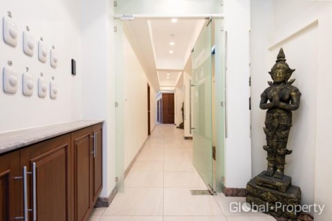 Commercial property in Pattaya, Thailand № 170357 - photo 17