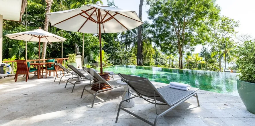 Дом в Пхукете, Таиланд с 2 спальнями  № 170361