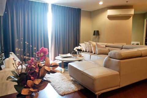 Кондоминиум с 5 спальнями в Хуай Кванге, Бангкок, Таиланд № 164627 - фото 3