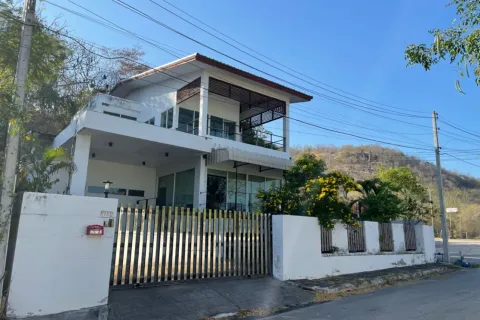 House in Hua Hin, Thailand 3 bedrooms № 164625