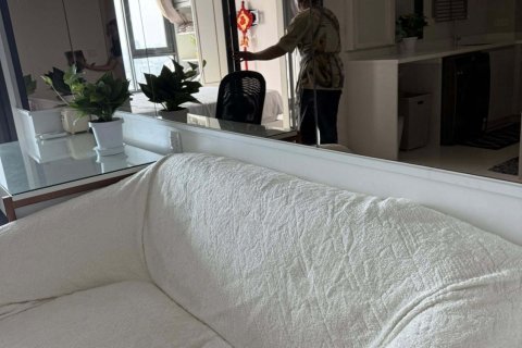 Studio in the Condo in Pathum Wan, Bangkok, Thailand  № 164629 - photo 6