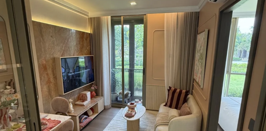 Studio in the Condo in Watthana, Bangkok, Thailand  № 172170