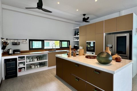 Вилла в Пхукете, Таиланд с 6 спальнями  № 172171 - фото 3