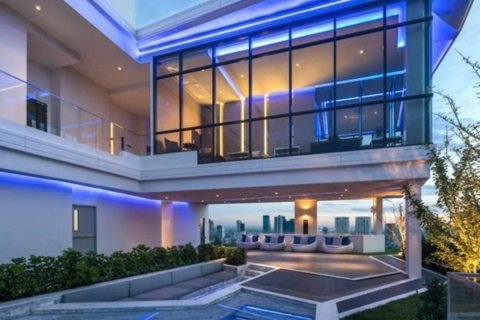 Condo à Bangkok, Thaïlande, 2 chambres  № 180508 - photo 21