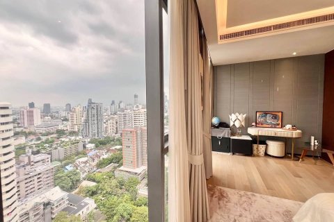 Penthouse in Bangkok, Thailand 3 bedrooms № 180507 - photo 10