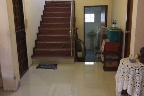 Maison à Chatuchak, Bangkok, Thaïlande 5 chambres № 159107 - photo 15