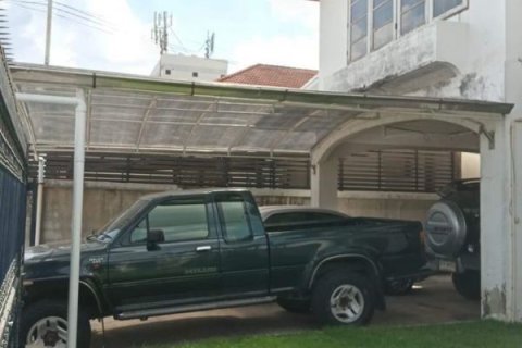 Maison à Chatuchak, Bangkok, Thaïlande 5 chambres № 159107 - photo 10