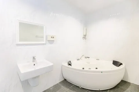 Дом в Ханг Донге, Таиланд с 5 спальнями № 159078 - фото 2