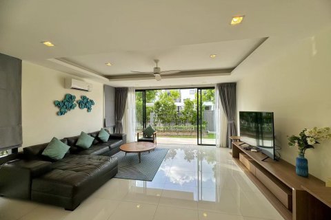Villa à Phuket, Thaïlande 5 chambres № 159073 - photo 2