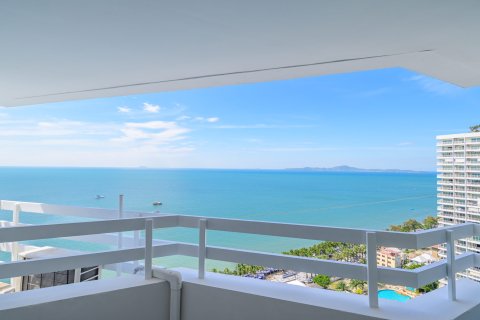 Apartment in Pattaya, Thailand 3 rooms № 168841 - photo 11
