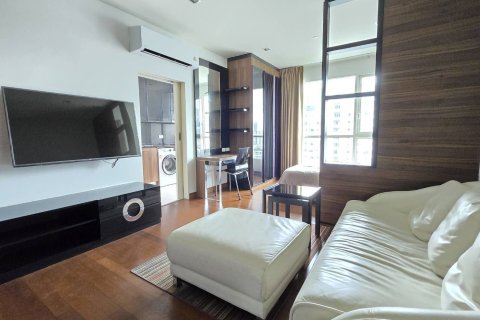 Studio dans le Condo à Watthana, Bangkok, Thaïlande  № 168844