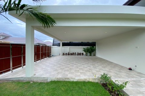 Villa in Hua Hin, Thailand 4 bedrooms № 168308 - photo 23