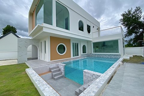 Villa à Hua Hin, Thaïlande 3 chambres № 168309