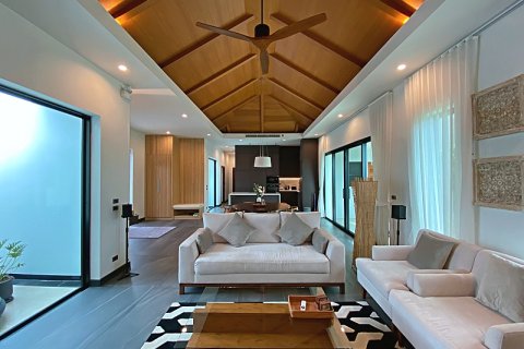 Villa in Hua Hin, Thailand 3 bedrooms № 168310 - photo 14