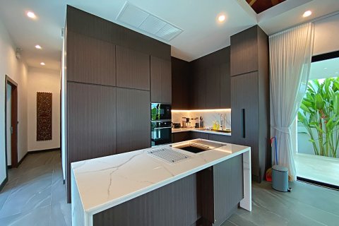 Villa in Hua Hin, Thailand 3 bedrooms № 168310 - photo 16