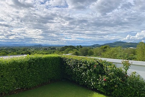 Villa in Hua Hin, Thailand 3 bedrooms № 168310 - photo 9