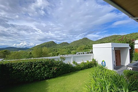 Villa in Hua Hin, Thailand 3 bedrooms № 168310 - photo 8