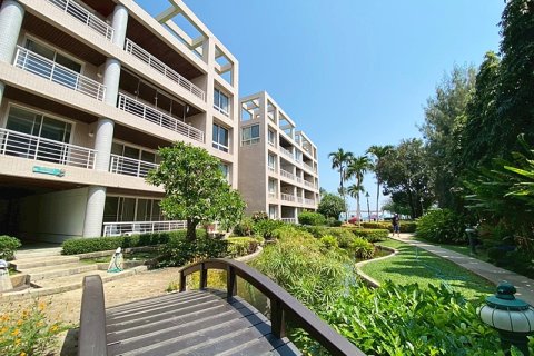 Condo à Hua Hin, Thaïlande, 2 chambres № 168275 - photo 6