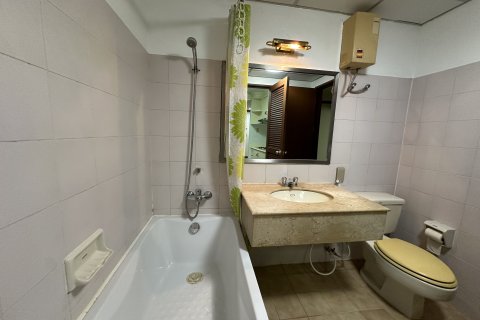 Studio in the Condo in Watthana, Bangkok, Thailand  № 159294 - photo 24