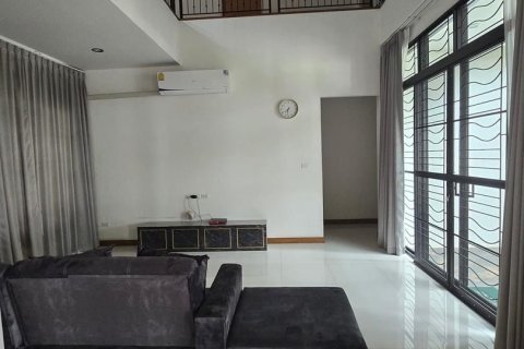 Дом в Чиангмае, Таиланд с 4 спальнями  № 159292 - фото 4