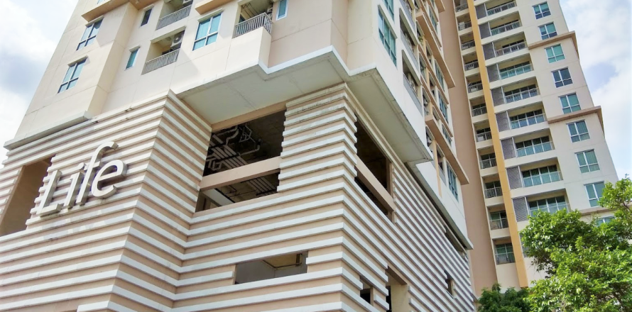 Condo in Watthana, Bangkok, Thailand, 2 bedrooms № 159290