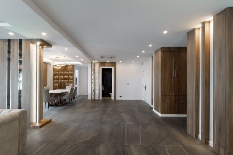 Penthouse à Watthana, Bangkok, Thaïlande 3 chambres № 167632 - photo 6