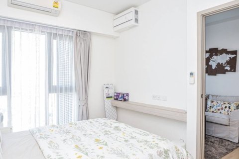 Studio dans le Condo à Phra Khanong, Bangkok, Thaïlande  № 167638 - photo 6