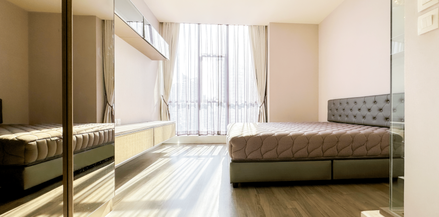 Студия в кондо в Банг Раке, Бангкок, Таиланд № 167633