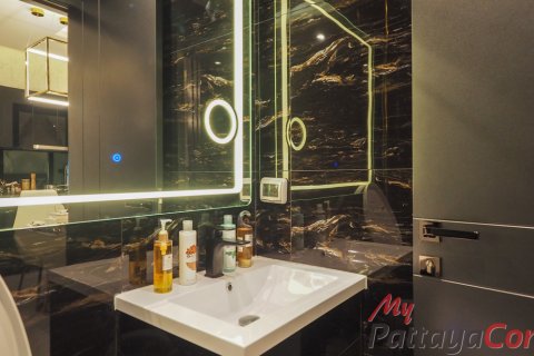 Condo in Pattaya, Thailand, 1 bedroom  № 32615 - photo 2