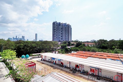 Condo sur Jomtien Beach, Pattaya, Thaïlande, 2 chambres  № 32614 - photo 12