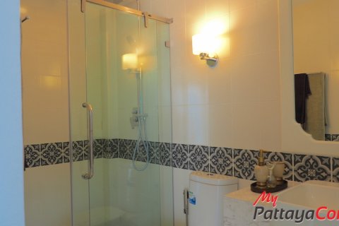 Condo sur Jomtien Beach, Pattaya, Thaïlande, 2 chambres  № 32614 - photo 7