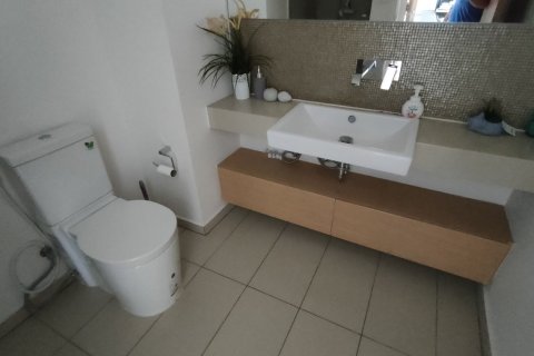 Студия в кондо в Клонг Тоэй, Бангкок, Таиланд № 153260 - фото 8